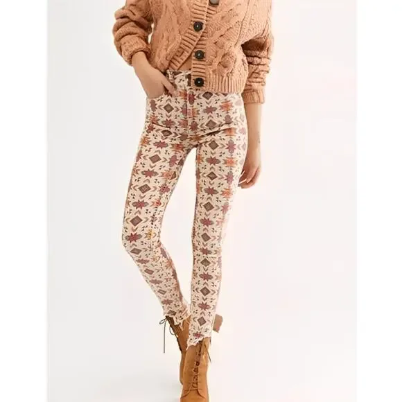 NWOT Free People We The Wild Child Printed Skinny Jeans Raw Hem | Size 25 - Picture 15 of 15